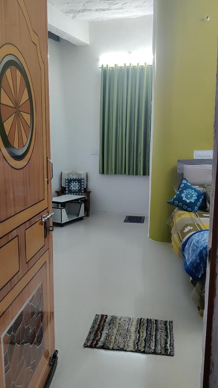 Ugs Guest House Jodhpur  Rum bild